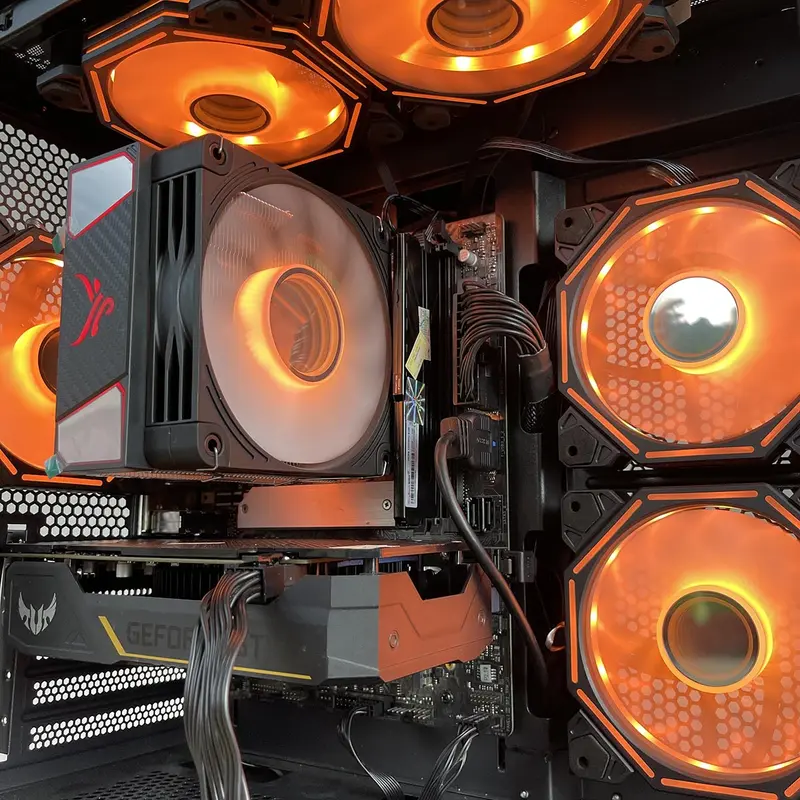 PC AMD Đen B650 R7 7700X 32GB Rx 6600 ( All New)