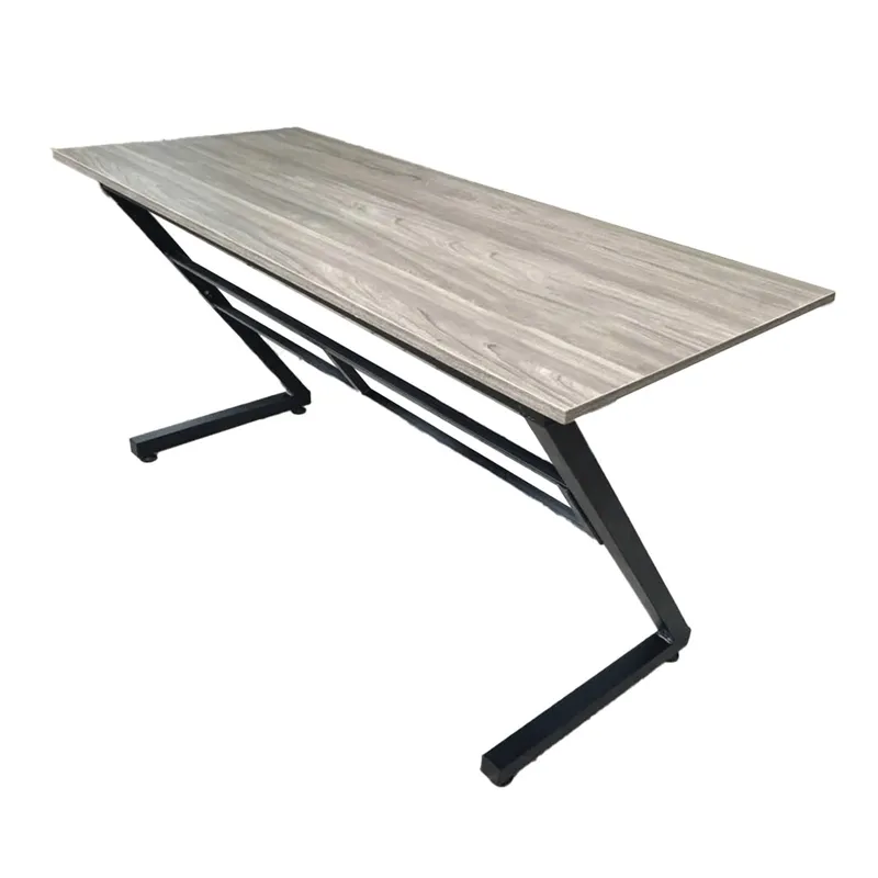 Bàn Gaming chữ Z 1m4 | Khung đen, mặt vân gỗ