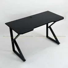 Bàn Gaming chữ K 1m4 | Khung đen, mặt đen