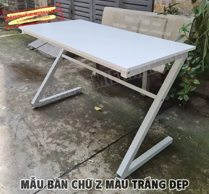 Bàn chữ Z chân kim loại mặt gỗ trắng